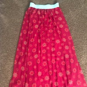 Lucy lularoe skirt